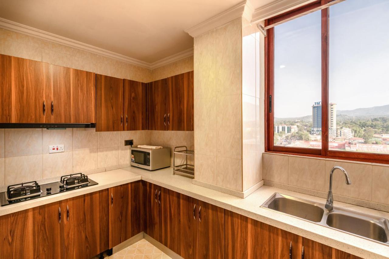Kibo Palace Apartments อารูชา ภายนอก รูปภาพ