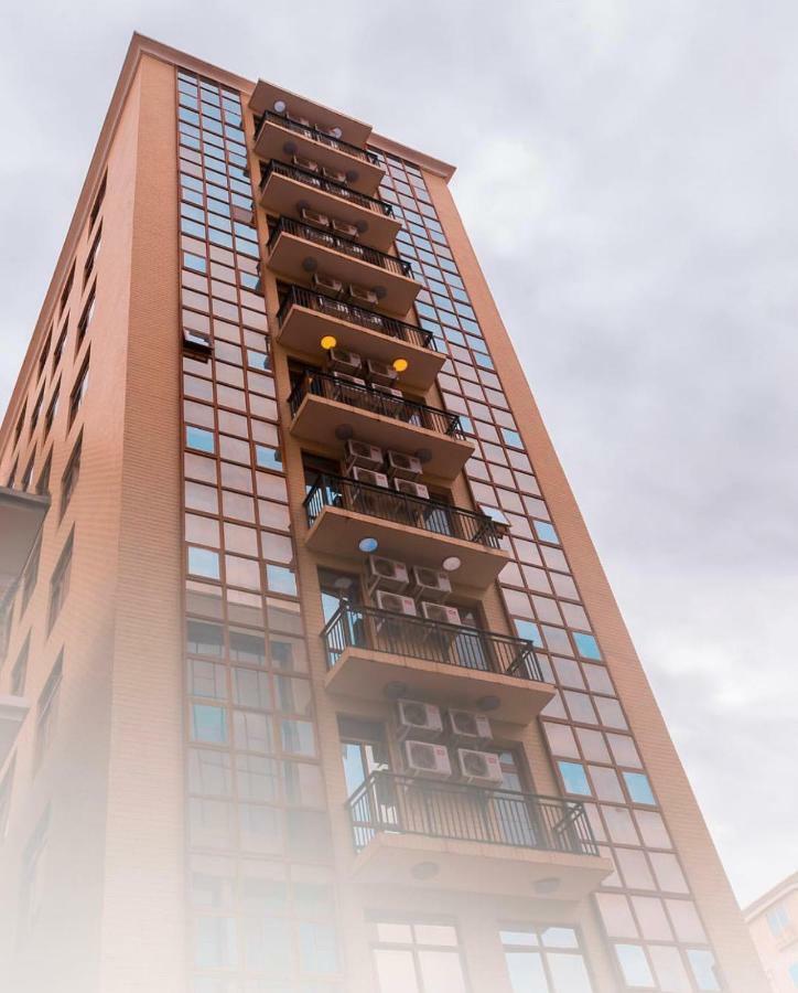Kibo Palace Apartments อารูชา ภายนอก รูปภาพ
